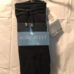 NWT *Vintage* Nine West Driving Gloves - Black